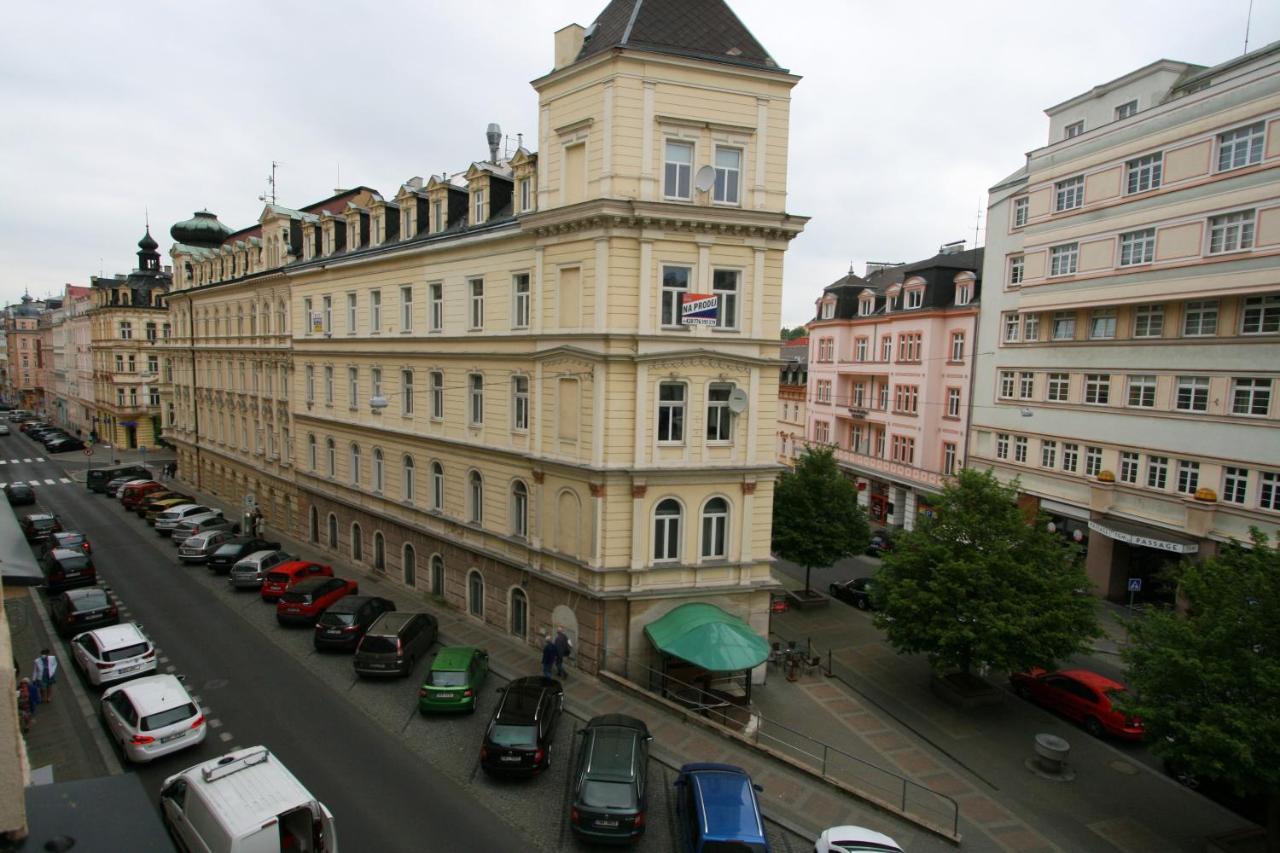No. 20 Jaltska 3 Apartment